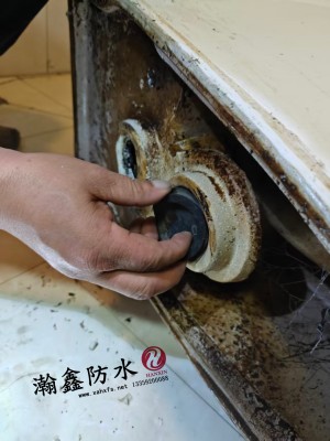 卫生间漏水怎么修?必须先排查漏水原因,再定方案(图2) 卫生间漏水怎么修?必须先排查漏水原因,再定方案(图2)