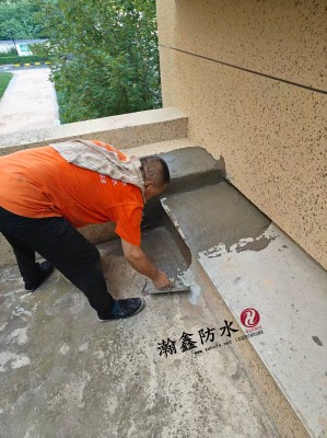 西安地下室漏水维修：惠风壹品小区八处漏水，瀚鑫防水一次性系统解决(图3)